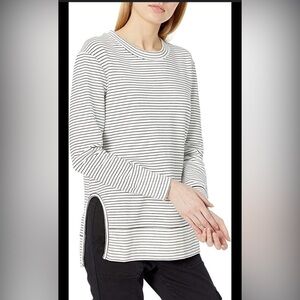 Daily Ritual striped long sleeve side cutout tshirt